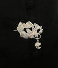 Broche I